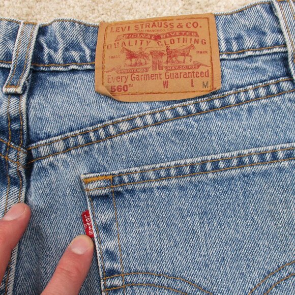 VINTAGE Levis 560 Loose Fit Straight Leg Womens 12R Blue Denim 30x31 USA 90s - Picture 4 of 14